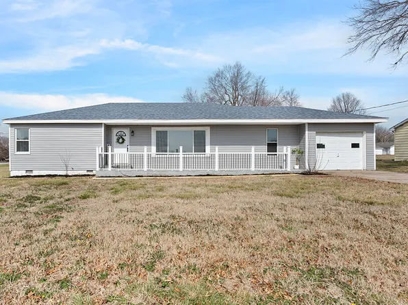 304 W 2nd Street, Miller, MO 65707