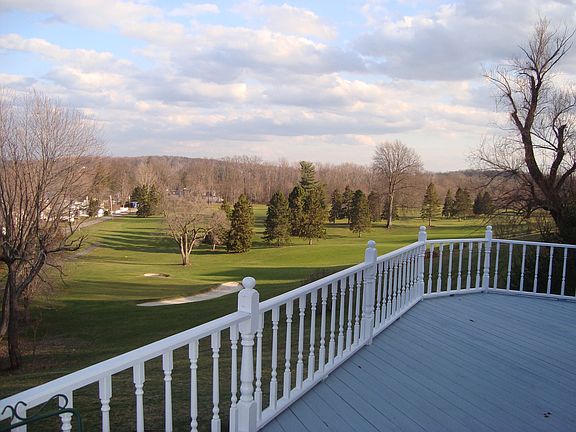 5th image of 7100 Bayview Dr