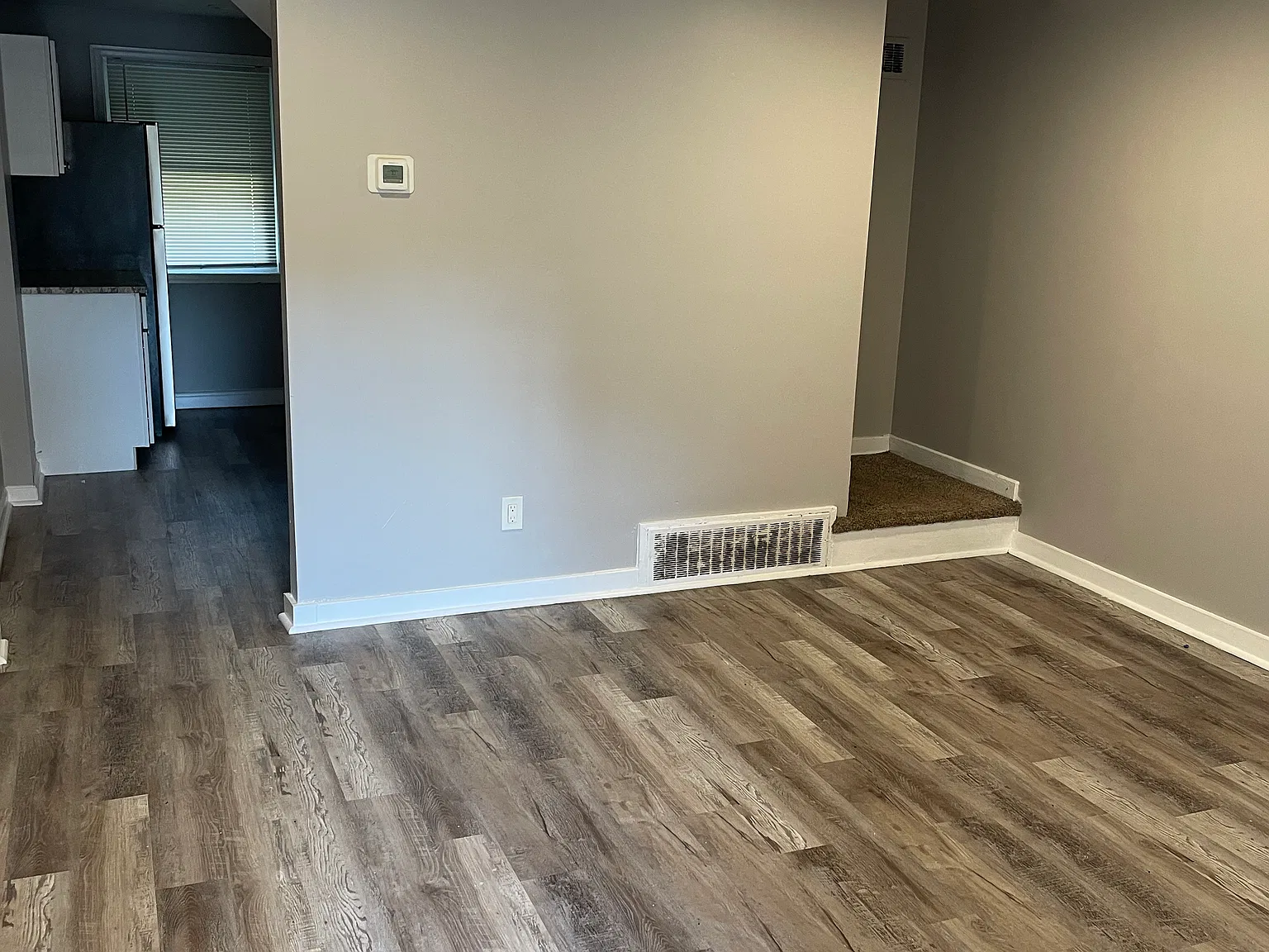 2 bed, 756 sqft, $1,600 — Photo 2