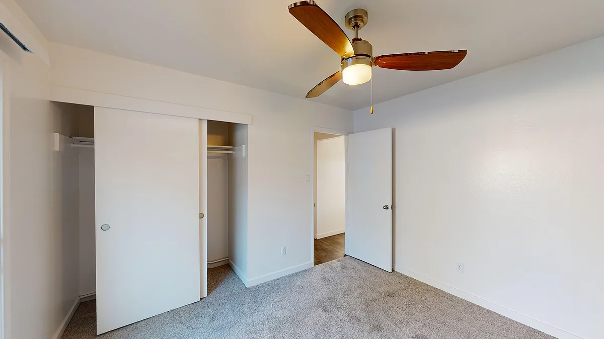 Building Photo - 15447 Marty Dr #47