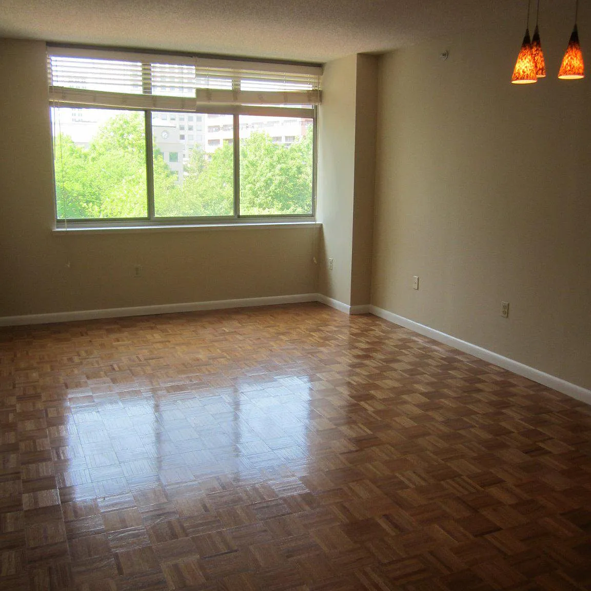 1 bed, 1.0 bath, 626 sqft, $2,150 — Photo 2