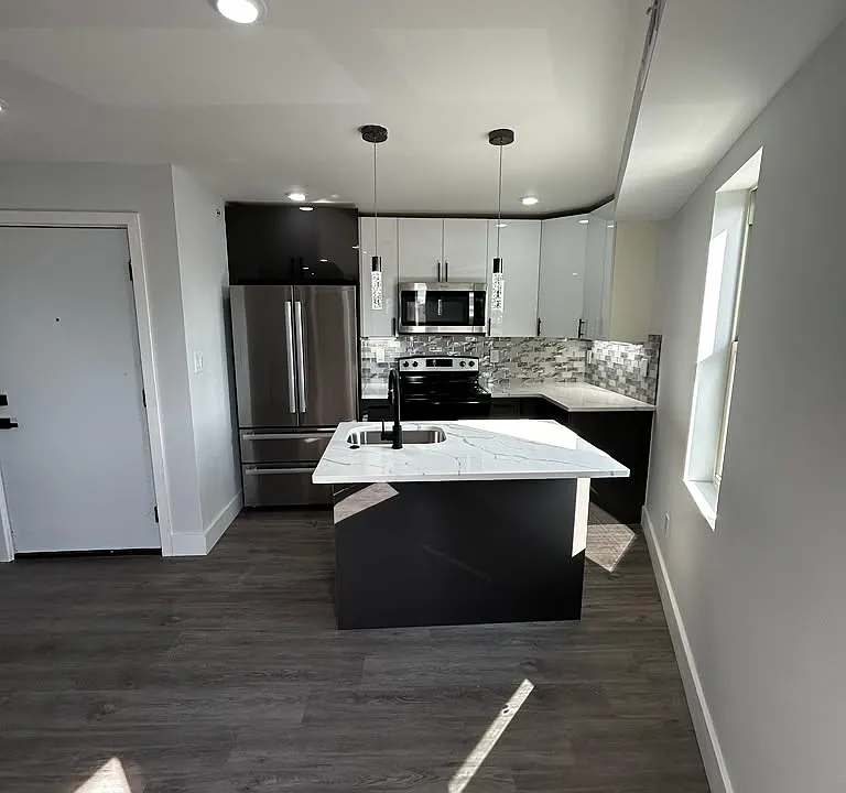 7355 Dicks Ave #C