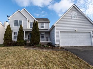 108 Greenview Ter, Middletown, CT 06457