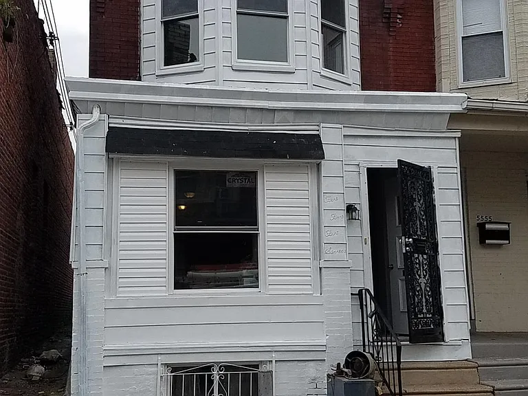 5557 Walton Ave — Photo 9