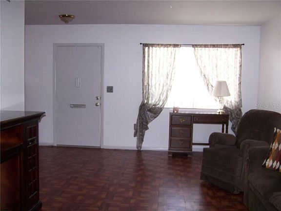 4th image of 1554 Council Dr