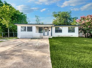 10611 Dunaway Dr, Dallas, TX 75228