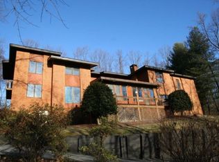 3606 Honeywood Dr, Johnson City, TN 37604