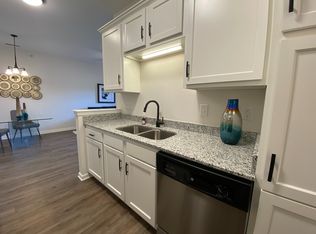 35 Rosewalk Cir #1-01-3C, Carmel, IN