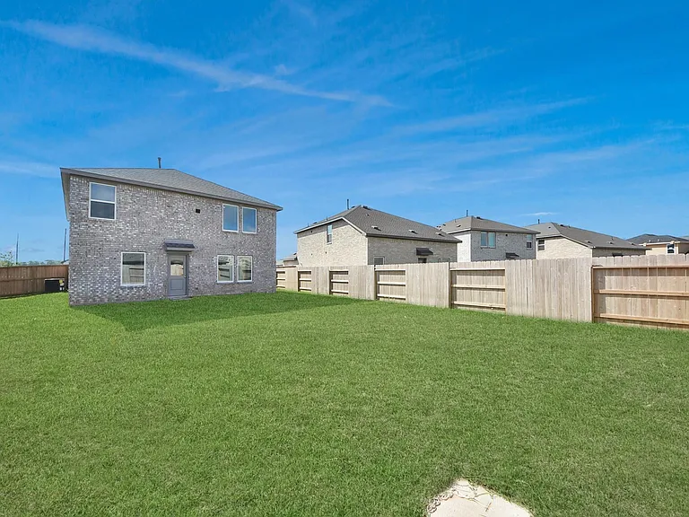 10410 Birds Nest Dr — Photo 41