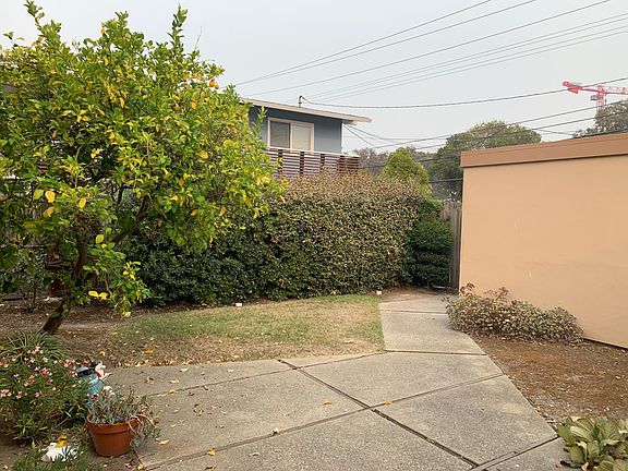 3rd image of 410 E 16th Ave #D