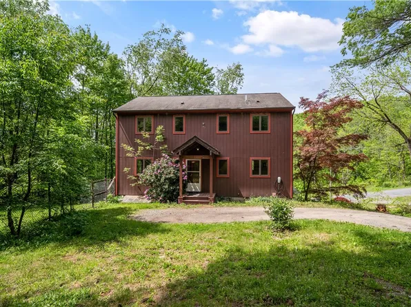 287 Protts Hill Rd, Newfield, NY 14867