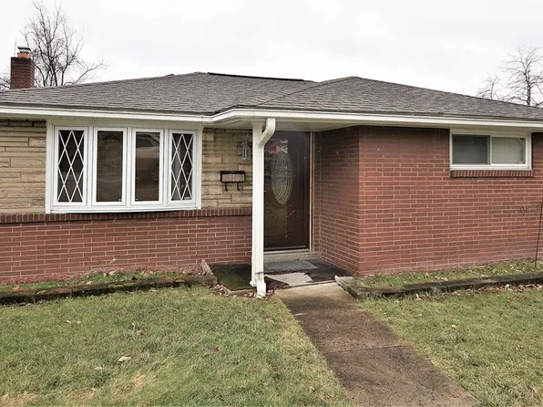 516 School St, West Mifflin, PA 15122