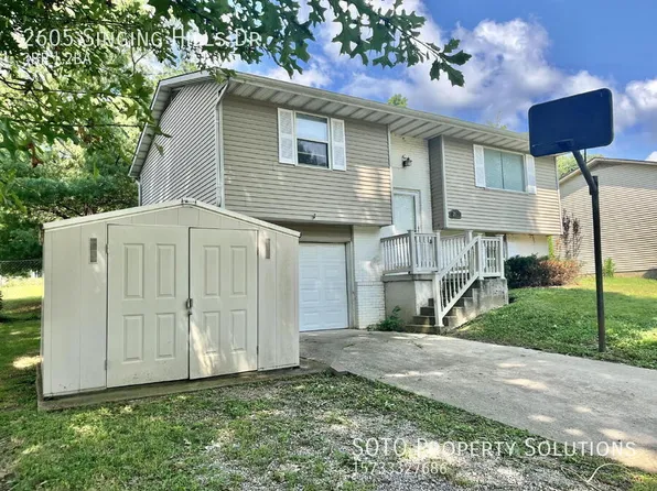 2605 Singing Hills Dr, Cape Girardeau, MO 63701
