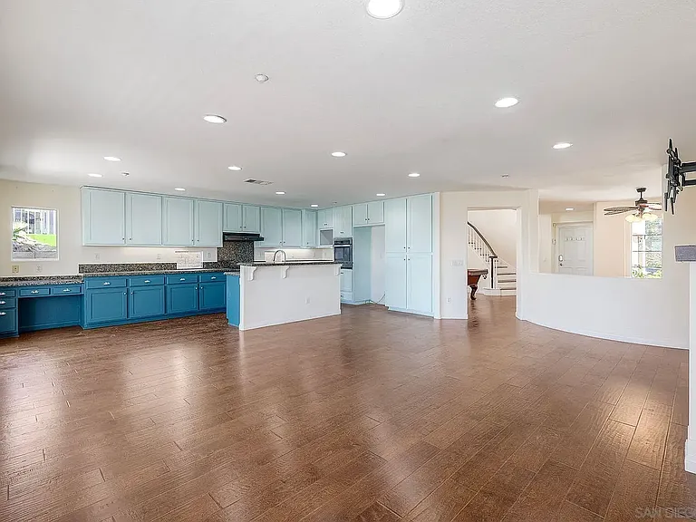 10160 Challenger Cir — Photo 4