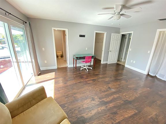5th image of 520 SW 167th Ter #520