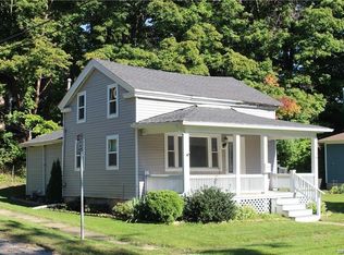 35 Lake Ave, Silver Creek, NY