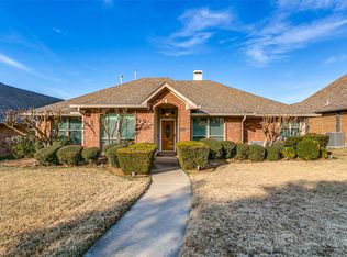 1313 Royal Palm Ln, Carrollton, TX 75007