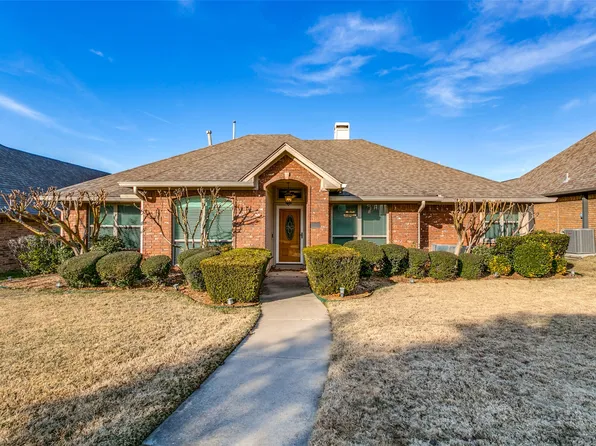 1313 Royal Palm Ln, Carrollton, TX 75007