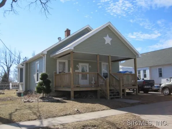 310 E Prairie St, Jerseyville, IL 62052