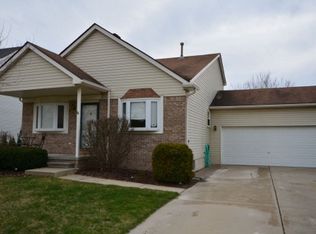 59735 Cynthia Dr, New Haven, MI 48048