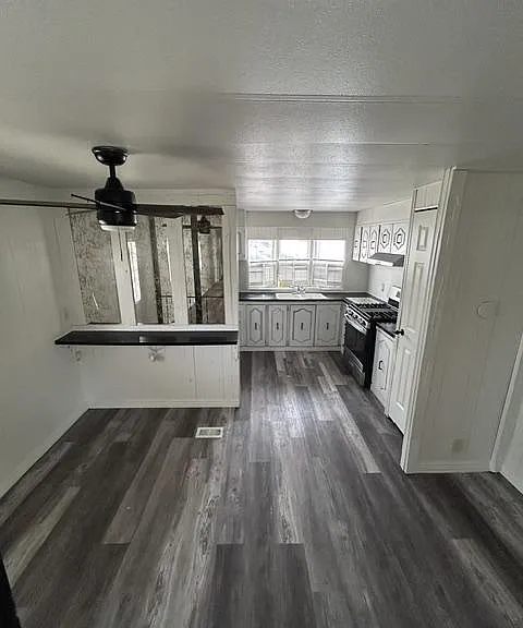 356 Foster Ln #10 — Photo 6