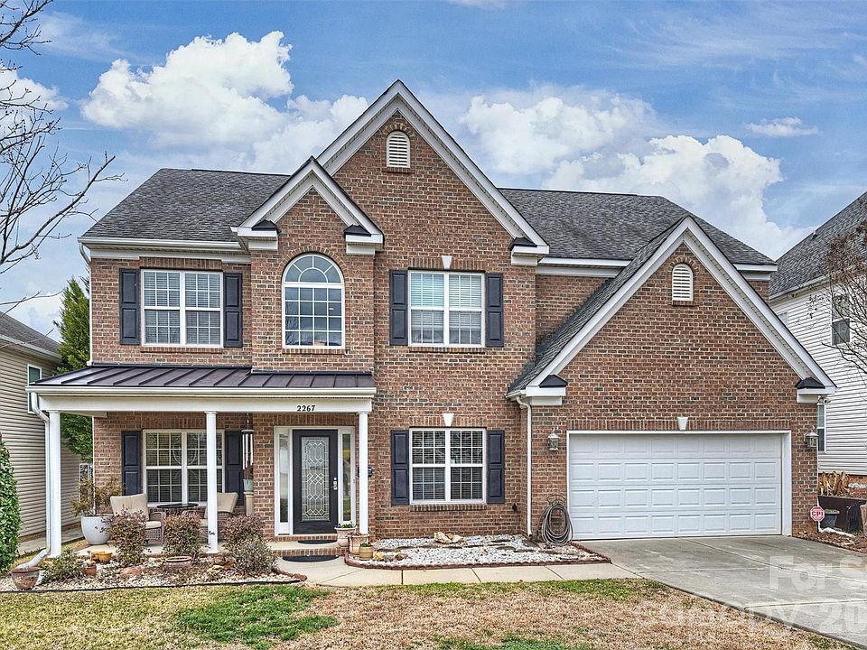 1st image of 2267 Laurens Dr