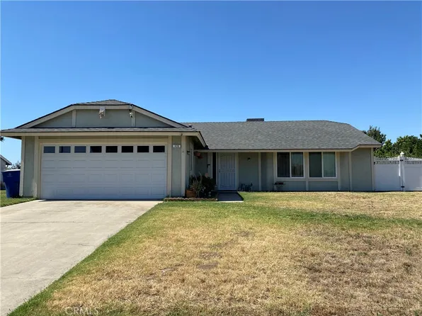 428 Calaveras St, Chowchilla, CA 93610