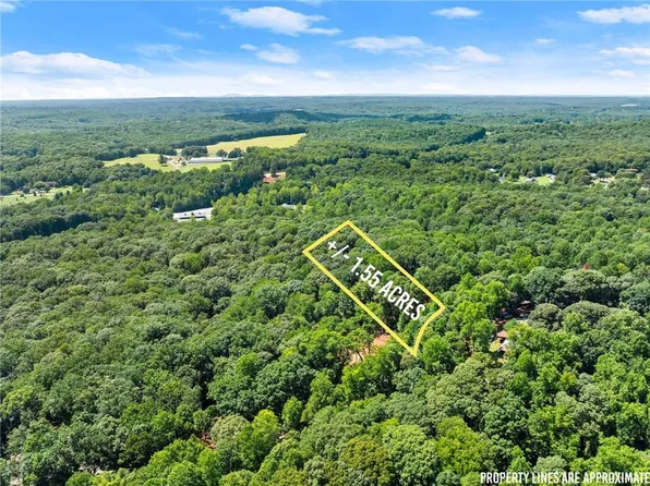 3312 Cooper Bridge Rd #1, Gainesville, GA 30507