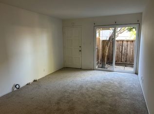 2233 Fairway Dr #F02, San Leandro, CA