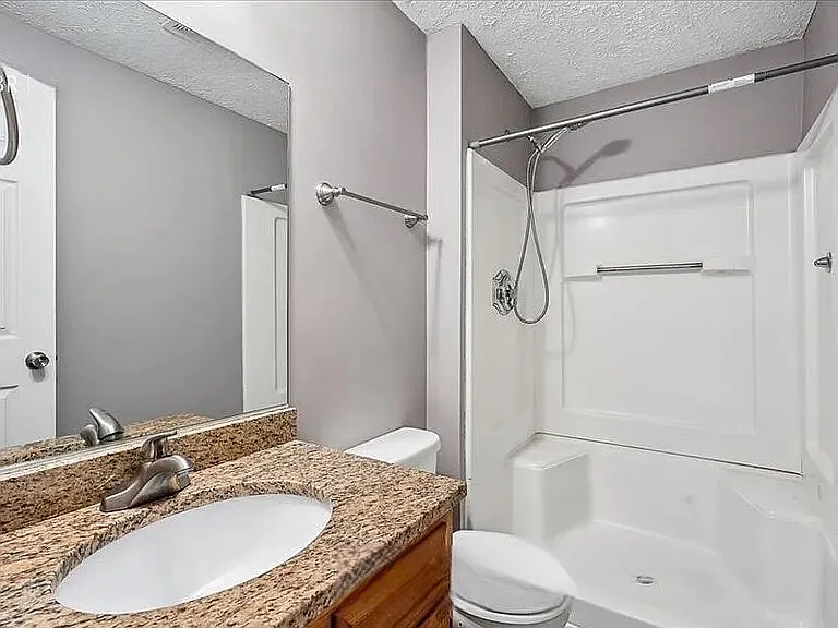 11104 Huntington Woods Cir #MAIN — Photo 3