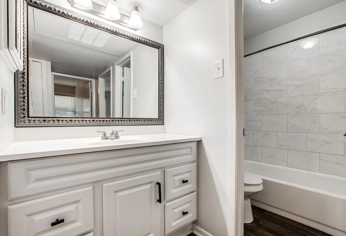 500 W Lamar St McKinney, Tx. 75069 — Photo 4