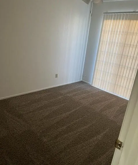 7813 S Laurelglen Blvd — Photo 4