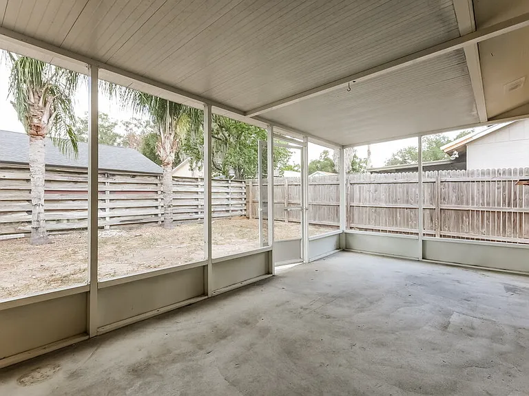 3039 Annadale Cir — Photo 8