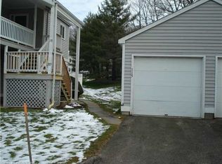 113 Fresh Meadow Rd, Branford, CT 06405