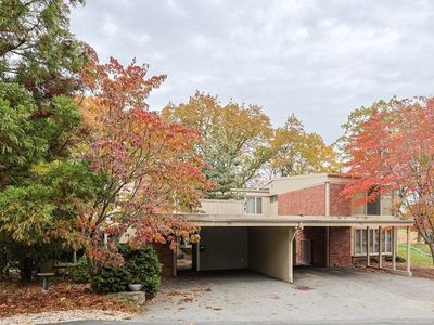 55 Fairgreen Pl Unit 55, Chestnut Hill, MA, 02467