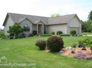 11125 Ridgewood Rd, Milan, IL 61264