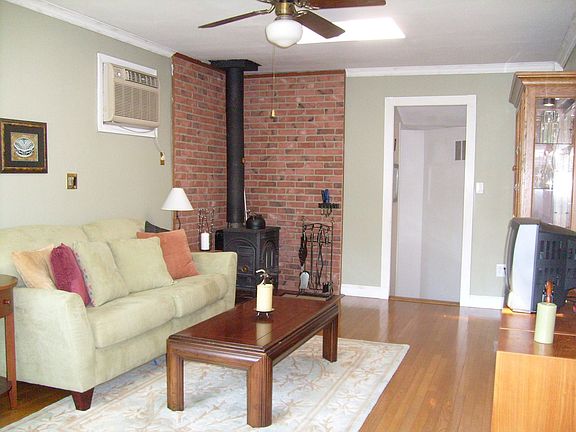 Living Room w/ Stove