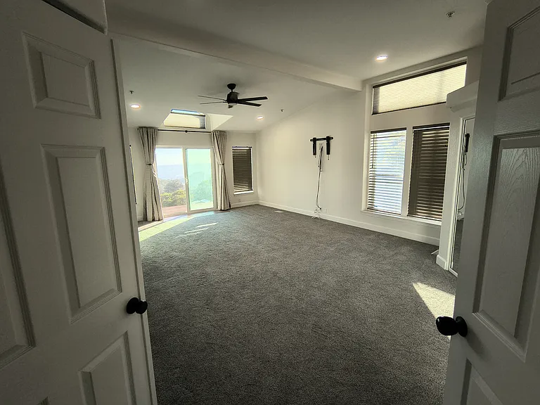 2828 La Cresta Rd — Photo 23