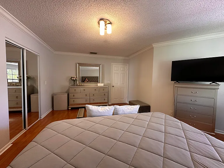 1728 Shoreside Cir — Photo 27