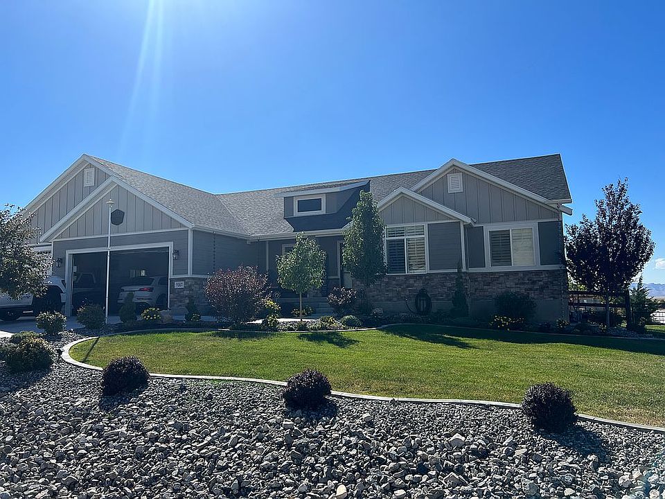2nd image of 7317 N Blue Moon Dr