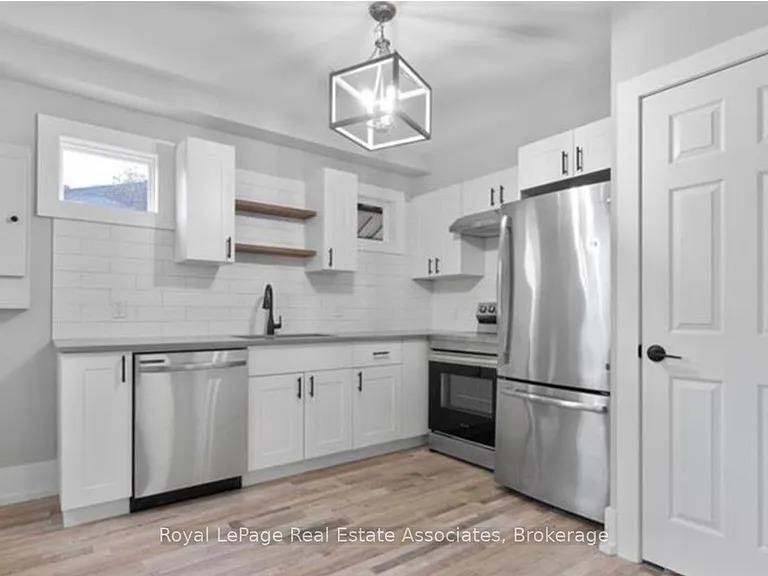 176 Park St #1 — Photo 4