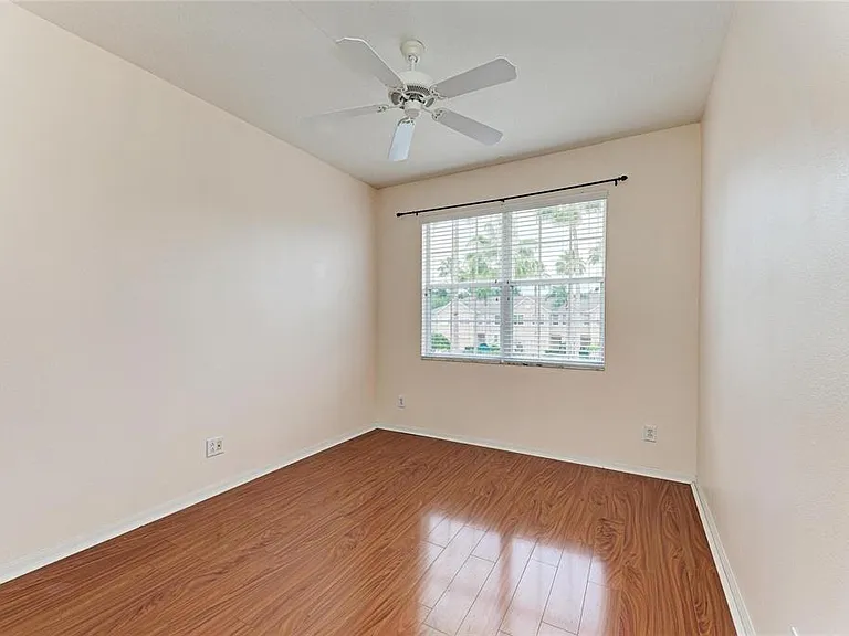 3931 Yellowstone Cir — Photo 25