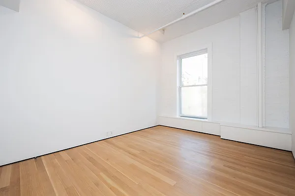 Rented by Nest Seekers International | media 5