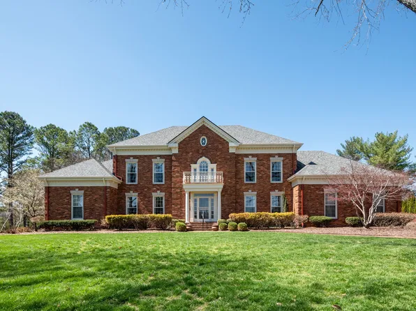 6417 Edinburgh Dr, Nashville, TN 37221