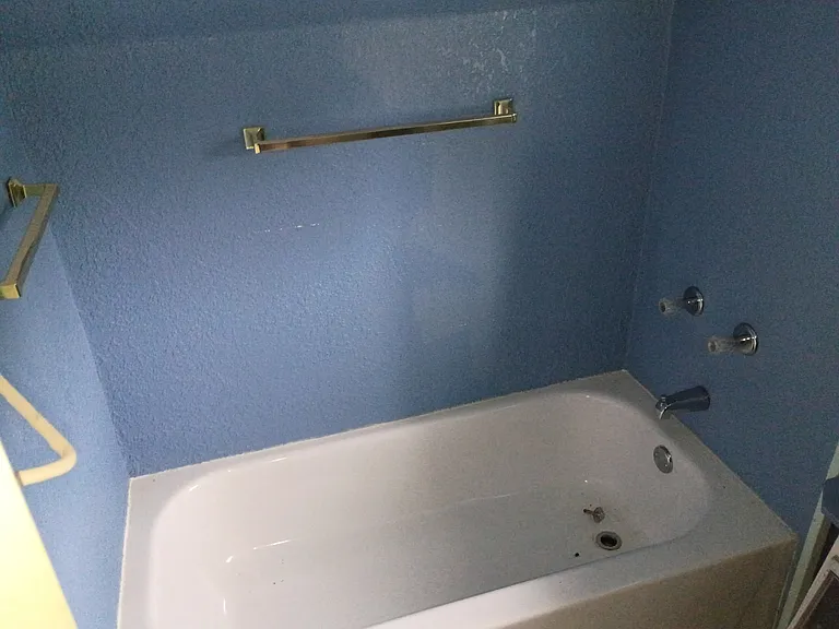 2061 N College St — Photo 24