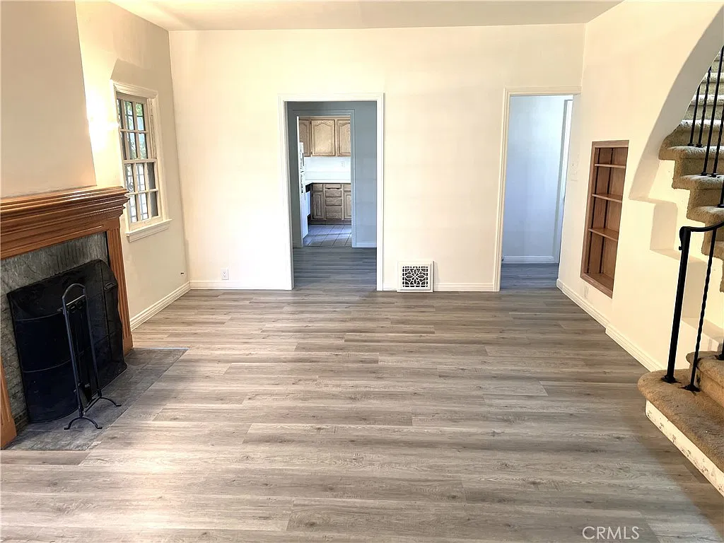 2 bed, 1.5 bath, 1286 sqft, $3,395 — Photo 1