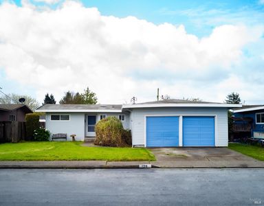 120 Arlington Drive, Petaluma, CA, 94952