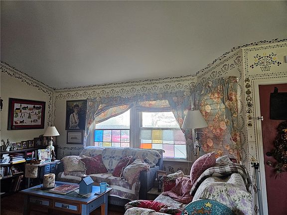 4th image of 3609 Middle Cheshire Rd