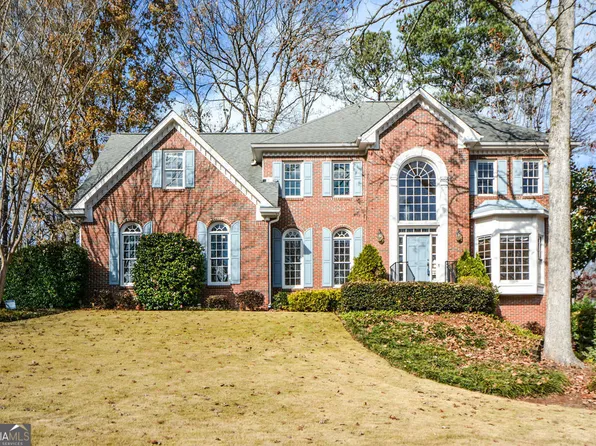1191 Lake Washington Dr, Lawrenceville, GA 30043