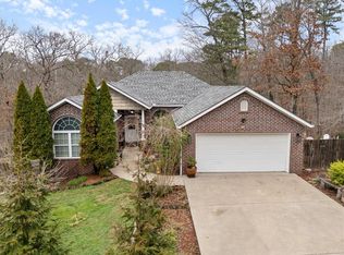 16 Kendal Dr, Bella Vista, AR 72714